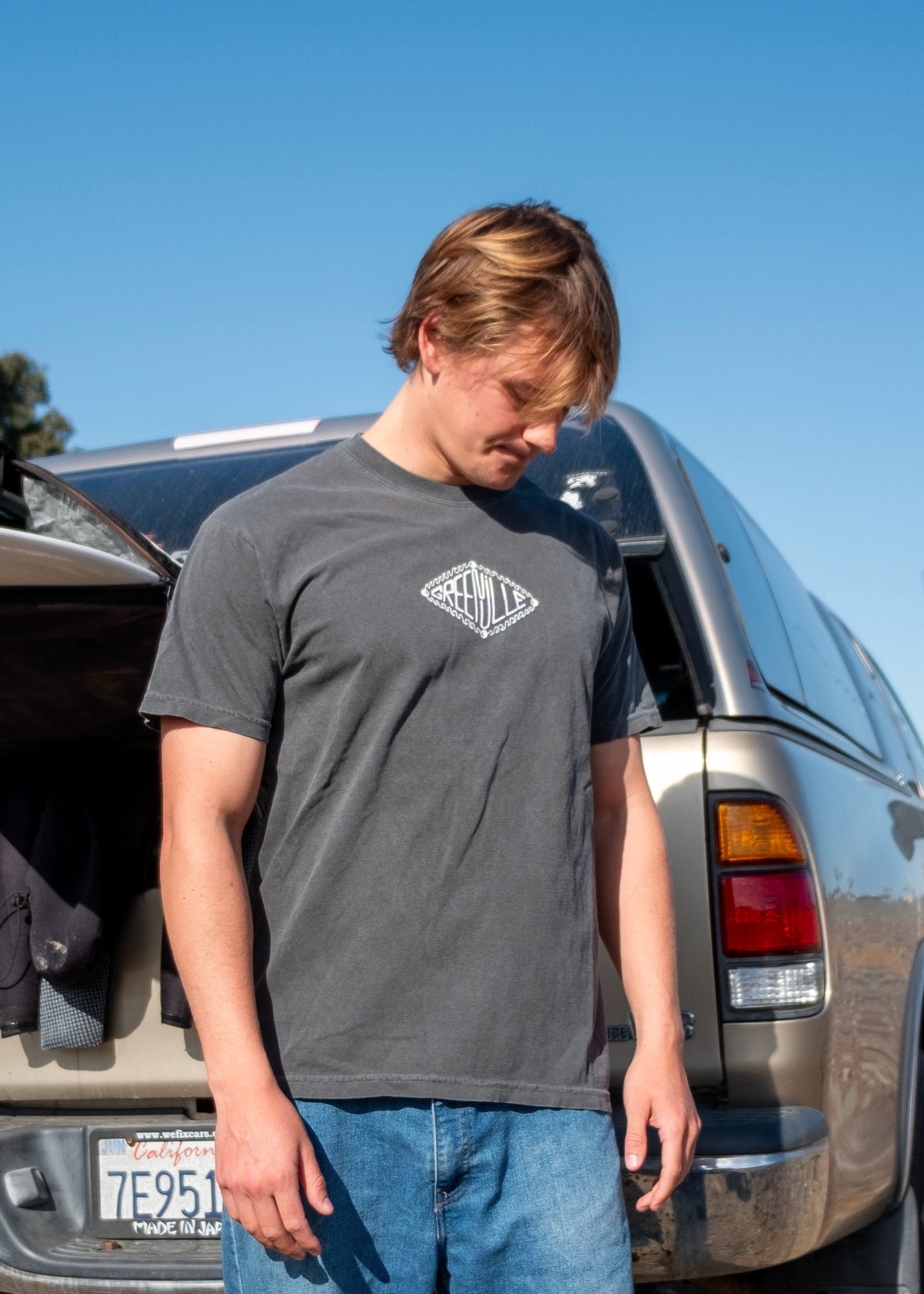 Radical Balance Tee